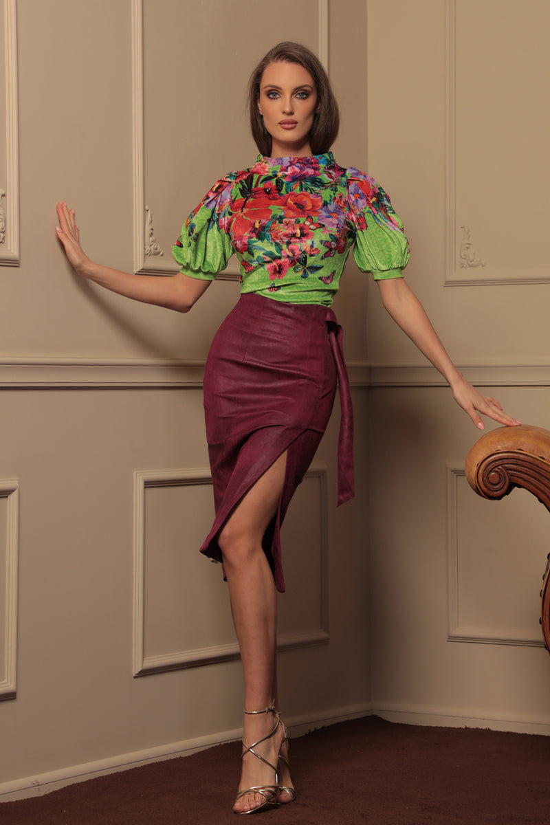 VELVET BLOUSE WITH HIGH NECK AND PUFF SLEEVES - ACID GREEN LOGO JIORO БЛУЗА ОТ ПЛЮШ С ВИСОКА ЯКА И БУФАН РЪКАВИ - ACID GREEN LOGO JIORO