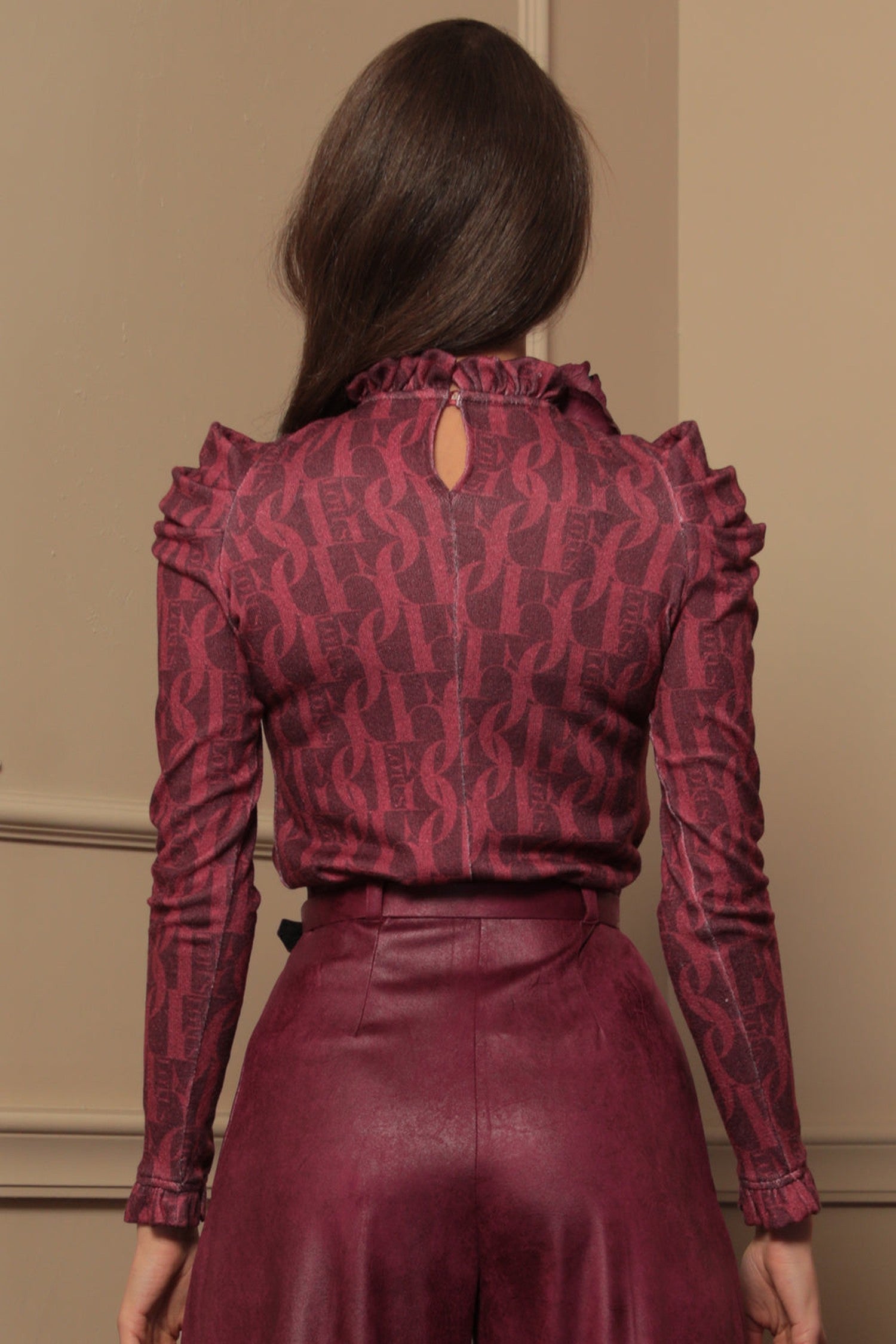 БЛУЗА ОТ ФИНО ПЛЕТИВО - BURGUNDY LOGO