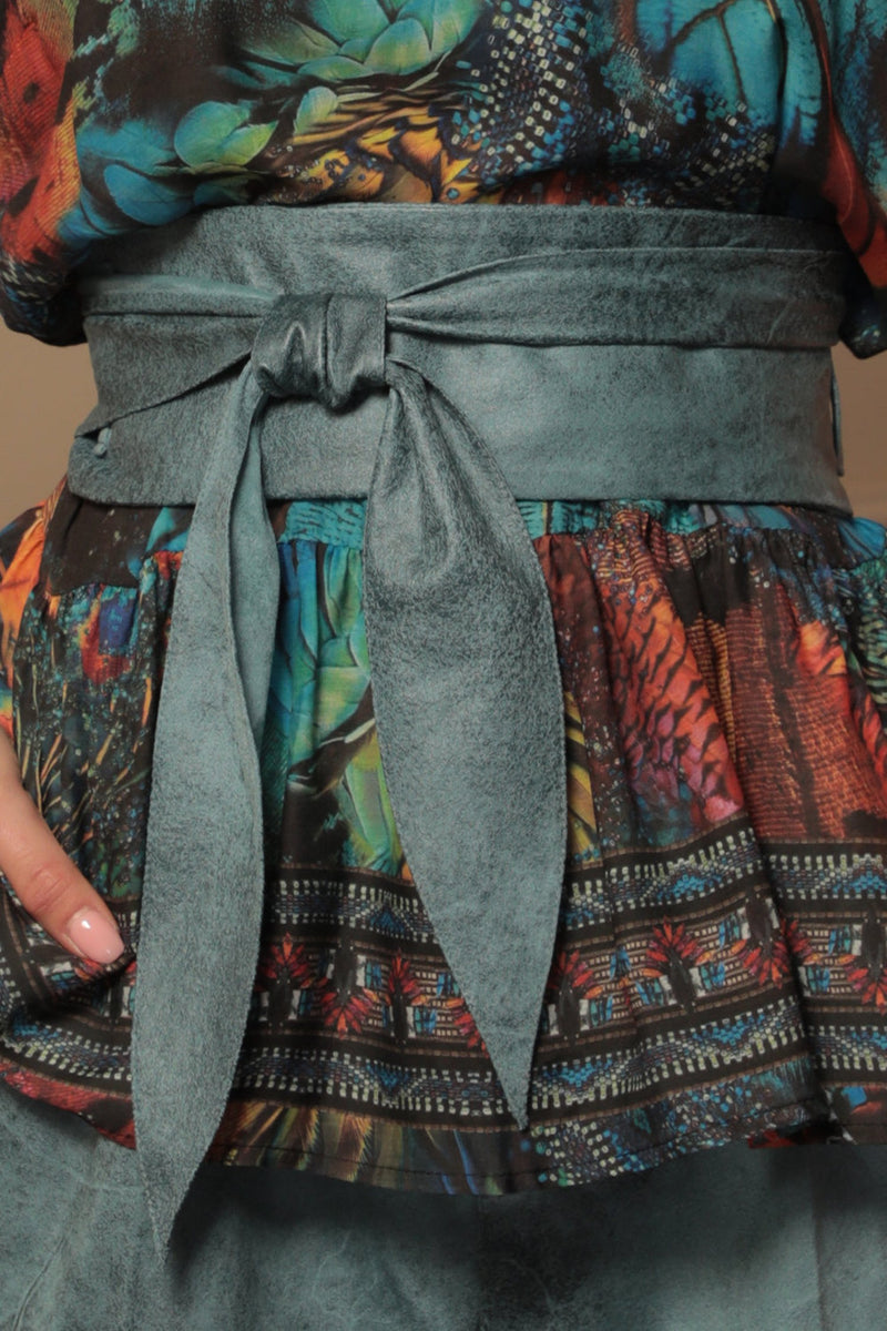 WRAP-STYLE BELT - SUEDE-LIKE IN BLUE - ESSENTIALS JIORO КОЛАН ОТ ВЕЛУР В АЗУРНО СИНЬО - ESSENTIALS JIORO