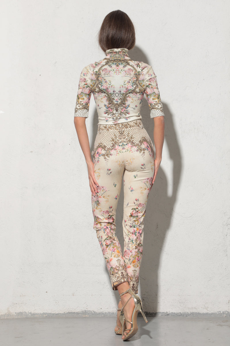 TOP WITH SHOULDER FRILLS - BAROQUE FLOWERS JIORO ТОП С ЕФЕКТЕН РЕГЛАН РЪКАВ - BAROQUE FLOWERS JIORO