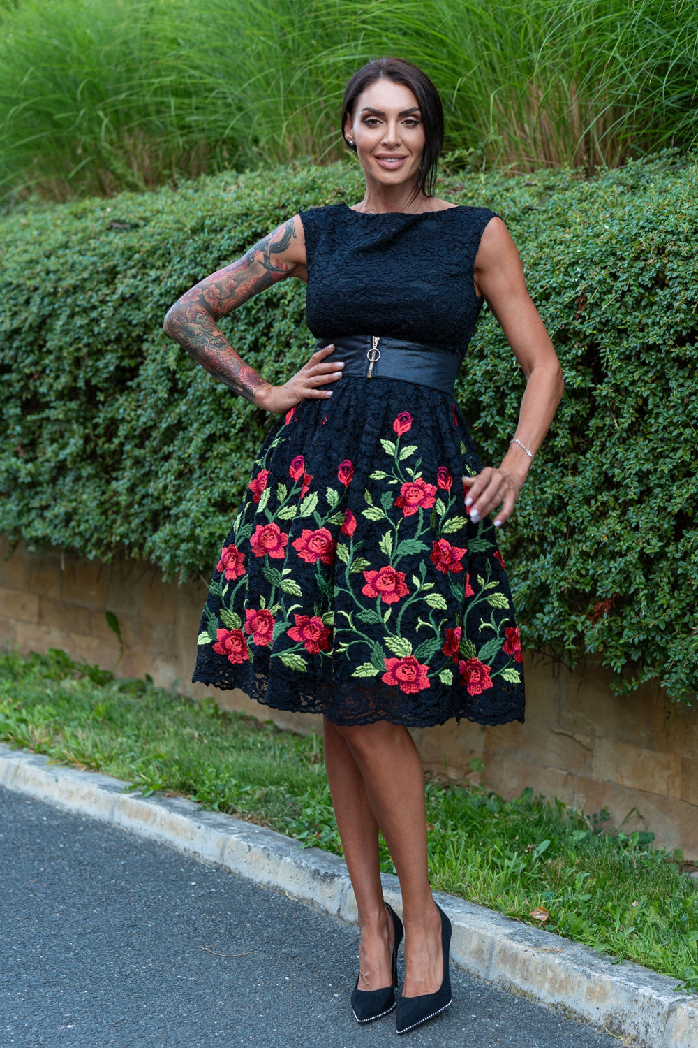 BOAT NECK DRESS IN BLACK LACE WITH EMBROIDERIES - ESSENTIALS
